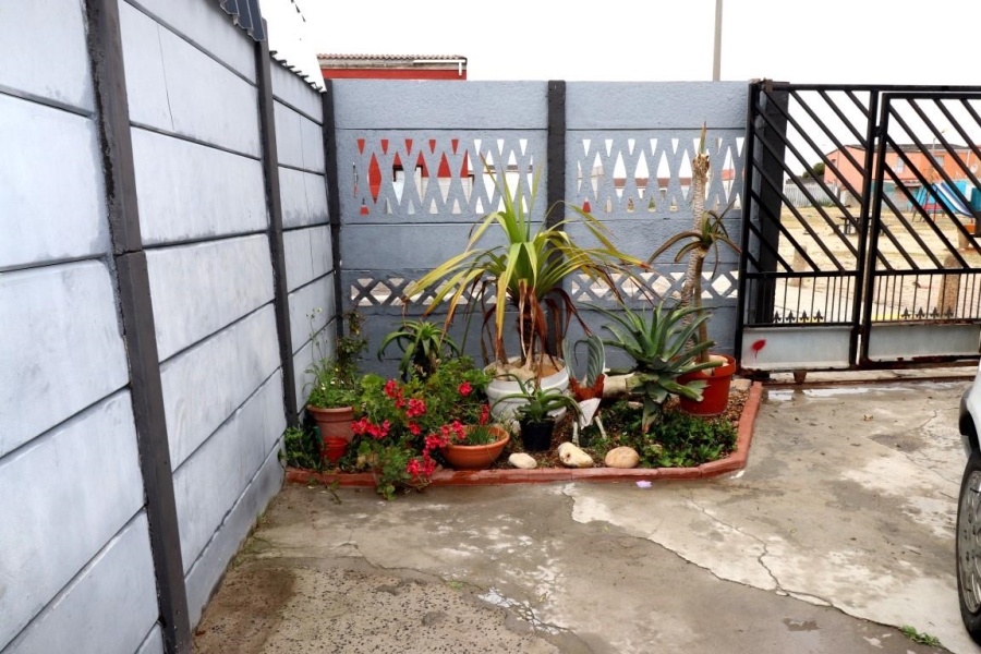 3 Bedroom Property for Sale in Eastridge Western Cape